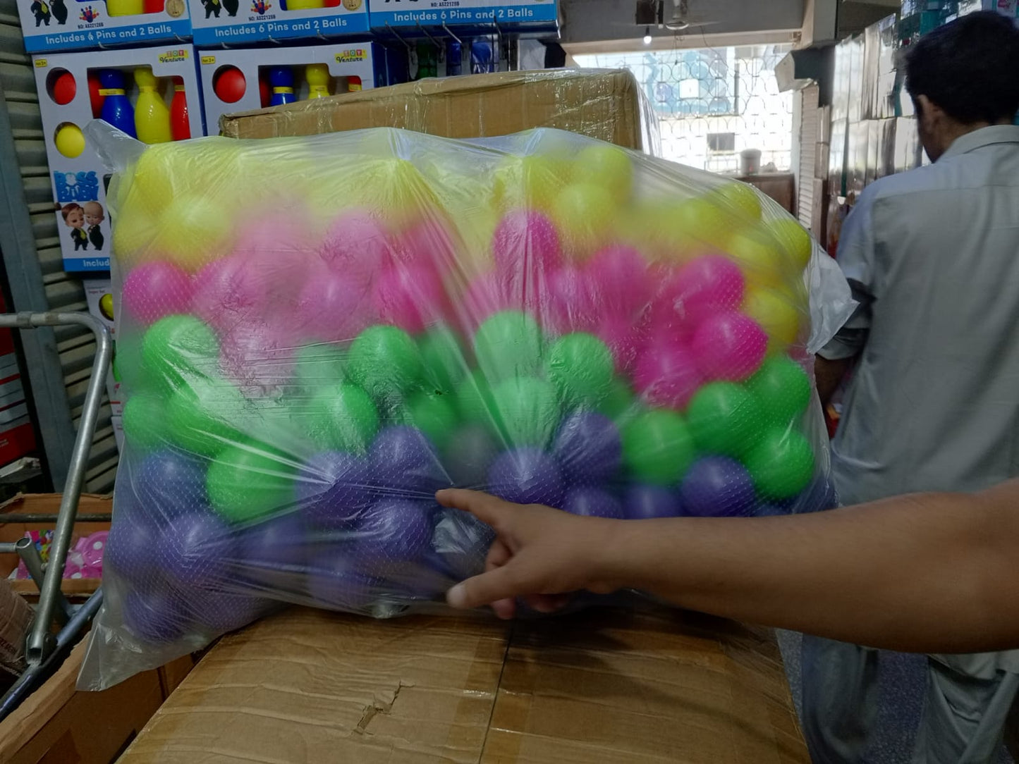 200pcs of Candy-Colored Balls Suitable for Ball Pits Premium Quality