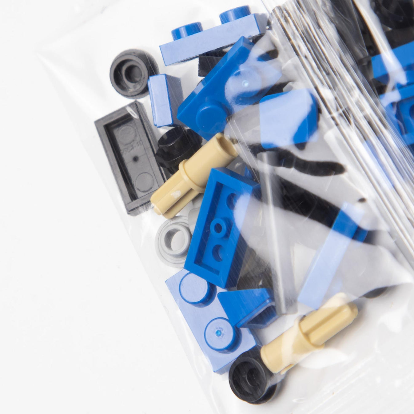 208+ PCS DECOOL Racing Car Building Blocks Set – Super Run (Ages 6+)