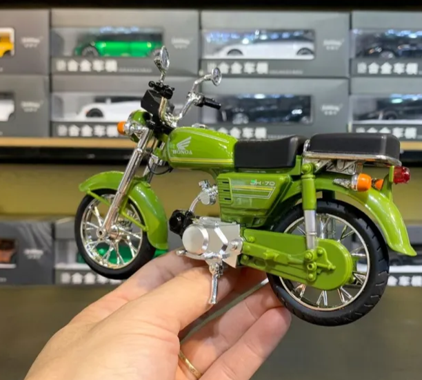 Honda CD 70 Die-Cast Metal Motorcycle Model